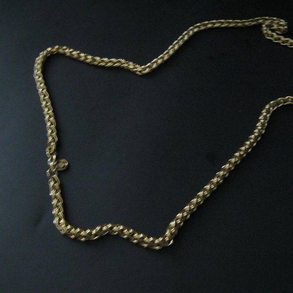 Givenchy Vintage Long Gold Necklace with 18" drop. - Picture 6 of 8